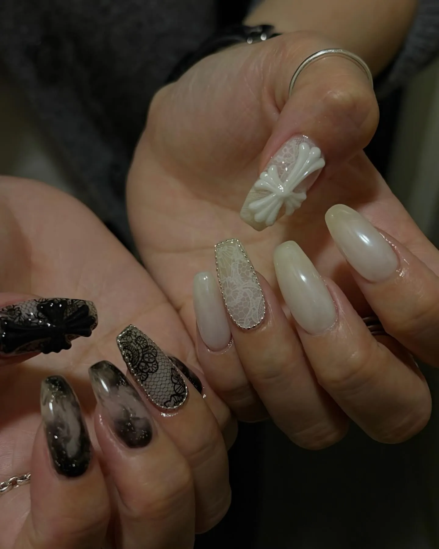 クロム×レースネイル🖤🤍